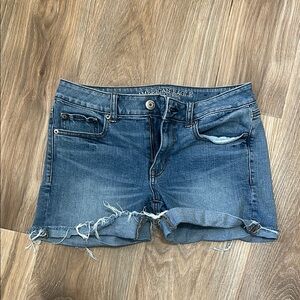 American Eagle Outfitters Women's Blue Denim Shorts size 6